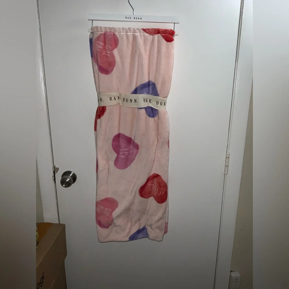 Rae Dunn Conversational Hearts Valentine’s Day Blanket / Throw